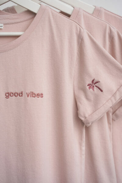 Good Vibes/Palmtree T-shirt